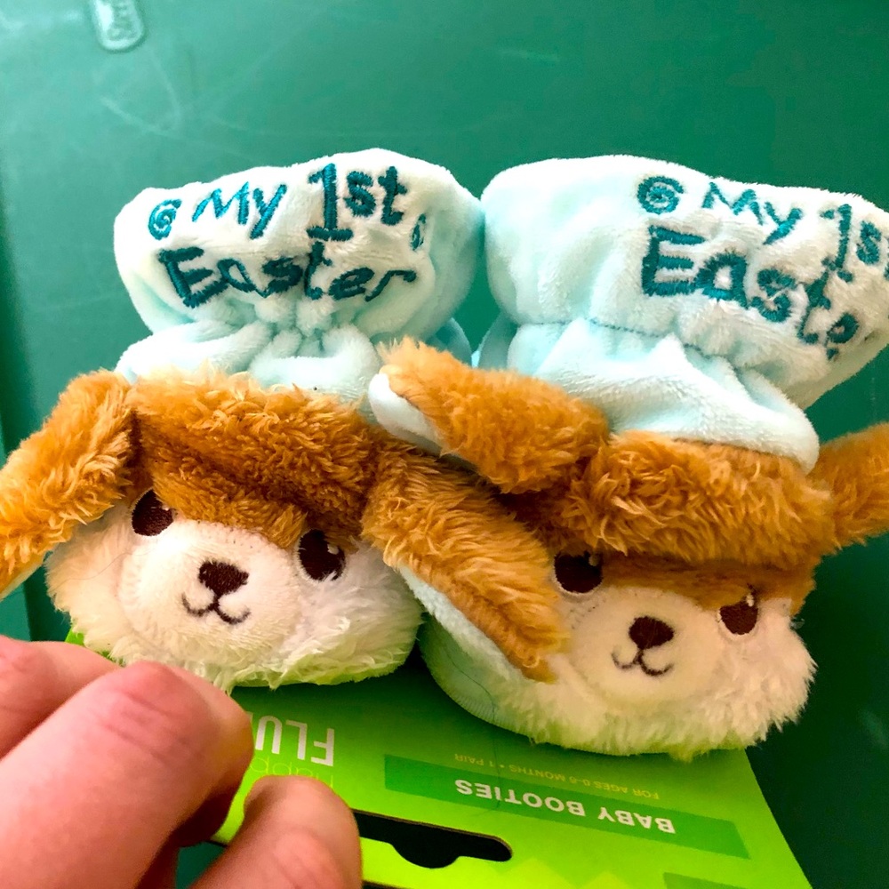 My 1st Easter booties 0-6 months NWT